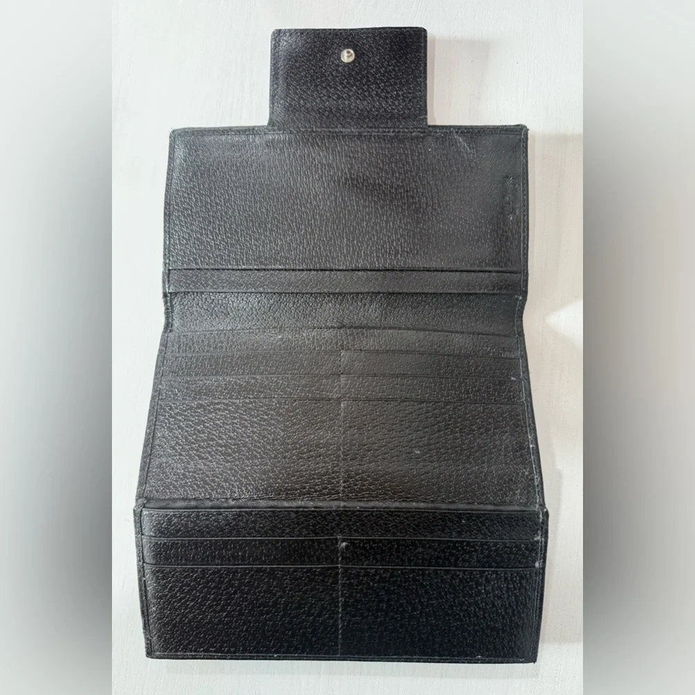 BVLGARI Black Leather Trifold Wallet Organizer Snap Closure